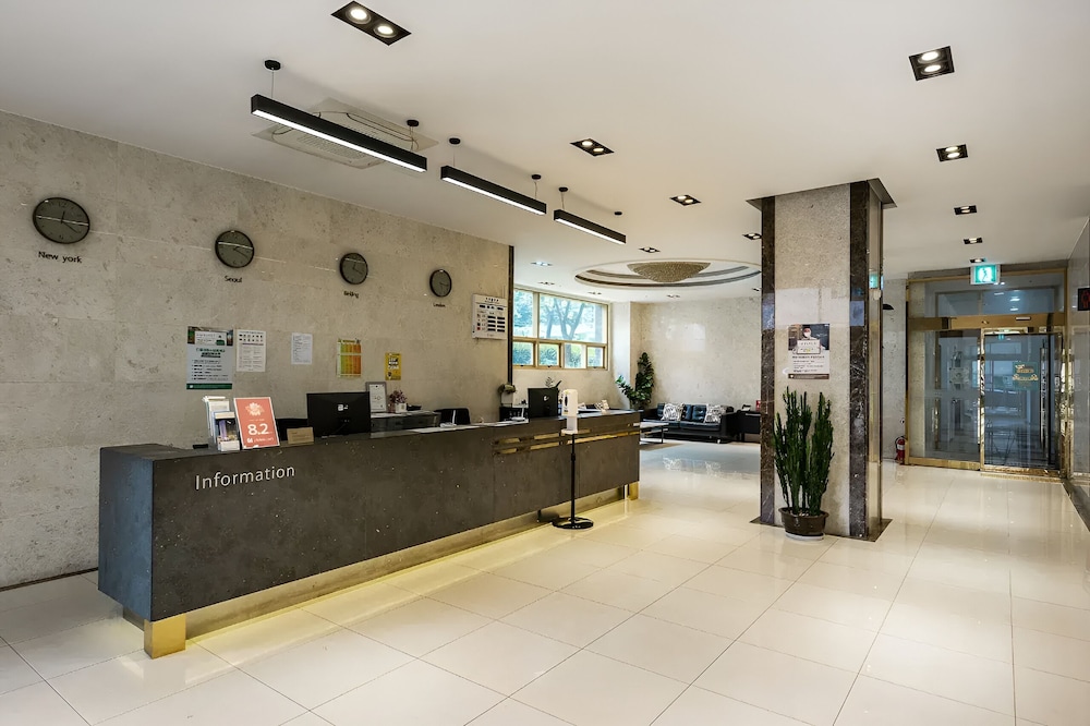 Hotel Lart Gimpo 20/78