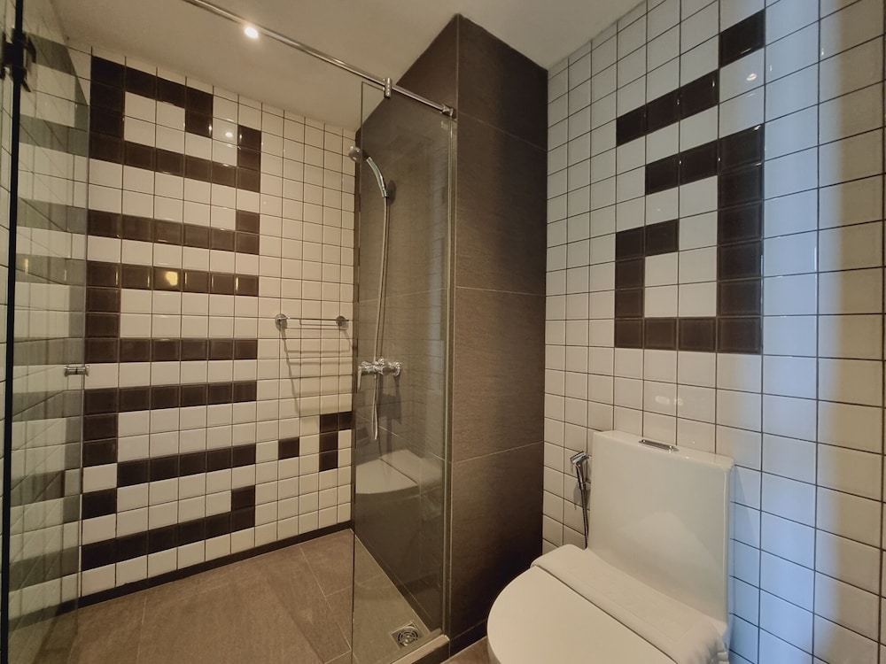 Samsen Street Hotel 42/44