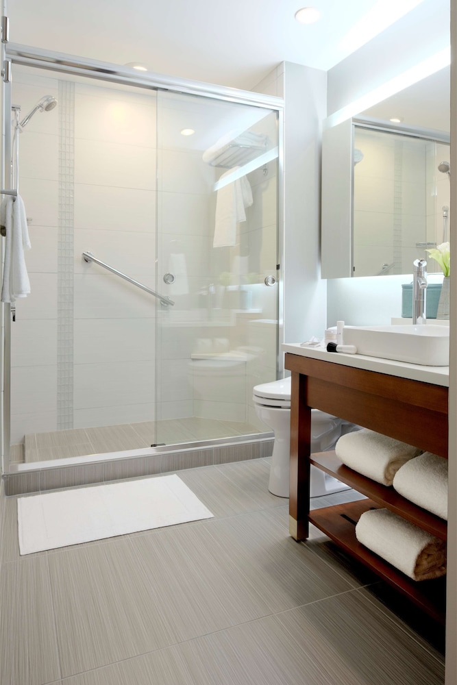 Hyatt Place Lubbock 19/54