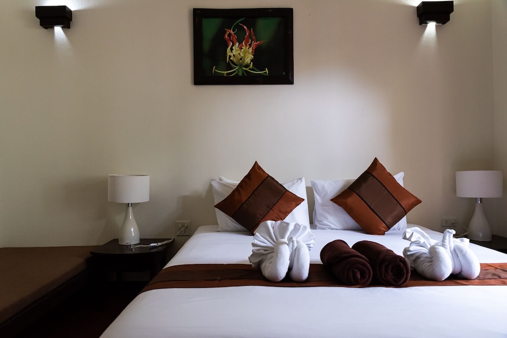The Hive Hotel Samui 27/71