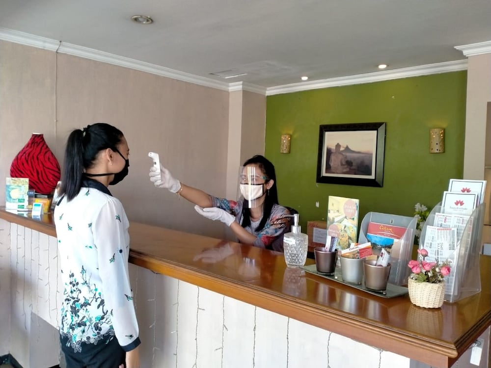 Hotel Catur 7/25