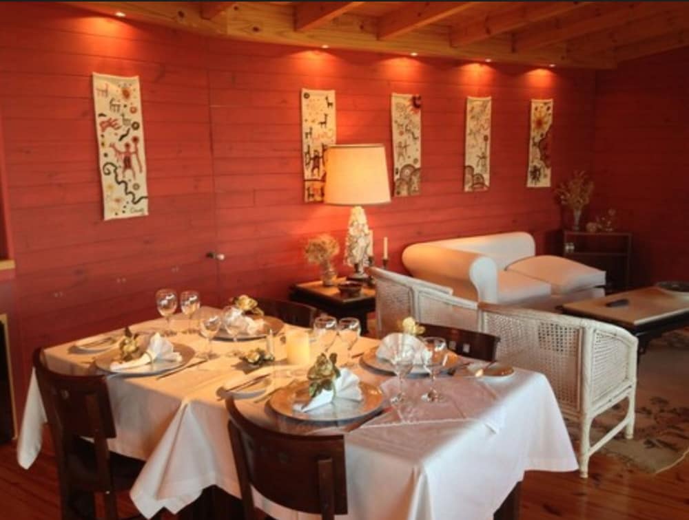 Blanca Patagonia Boutique Inn and Cabins 48/66