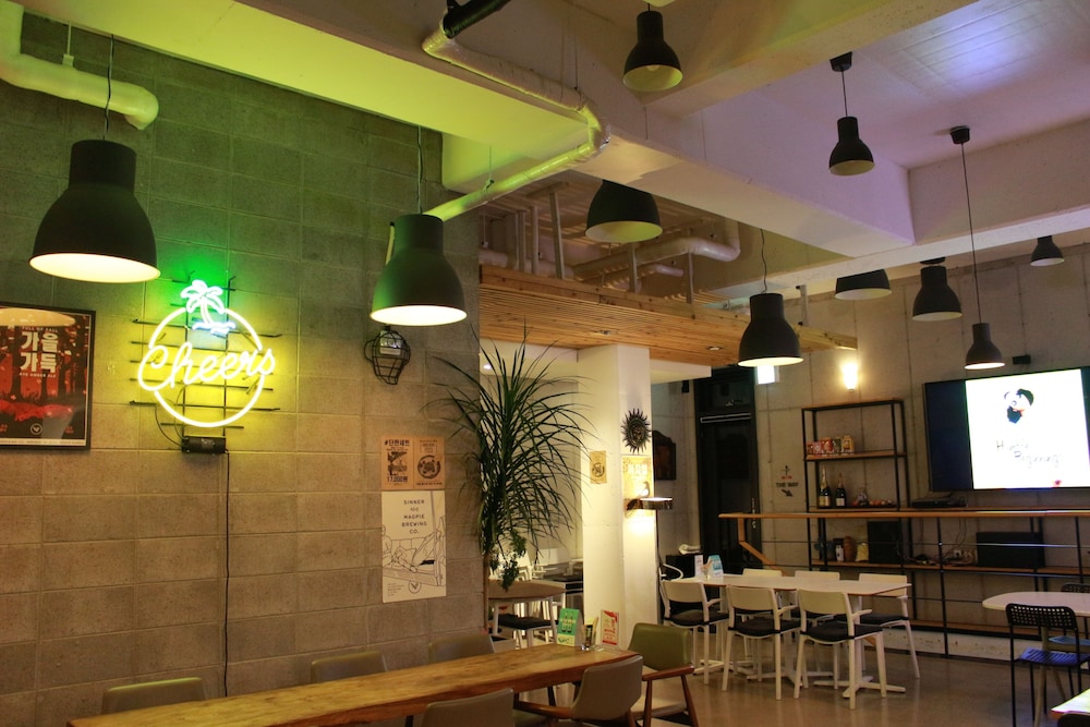 Hotel Stay Interview Jeju 30/50