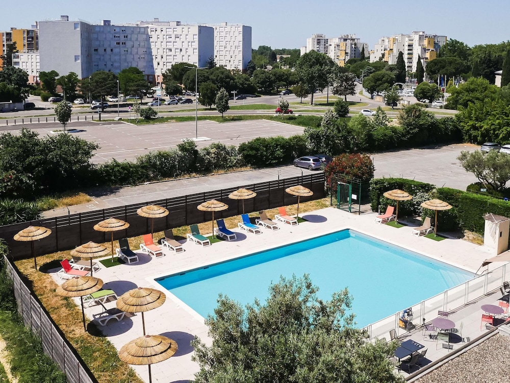 IBIS BUDGET ARLES PALAIS DES CONGRES 42/47