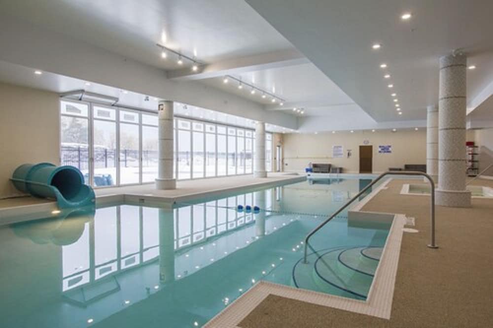 Living Water Resort 30/68