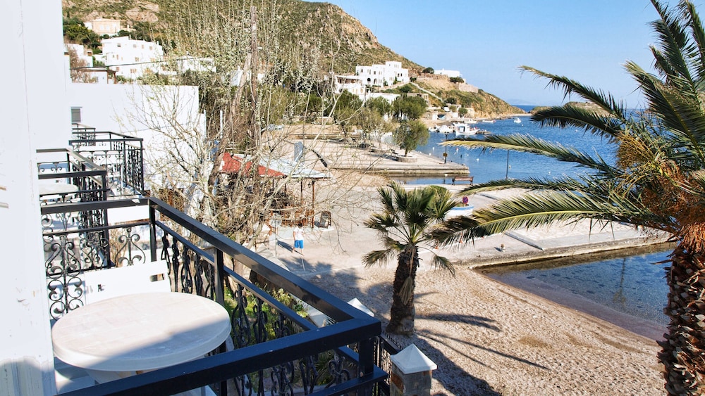 Silver Beach 21/44