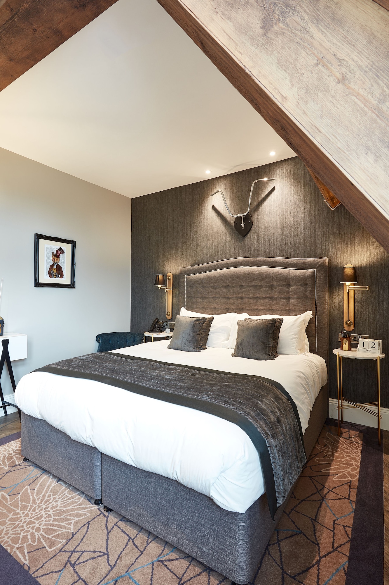 Playground, Suite, King Bed