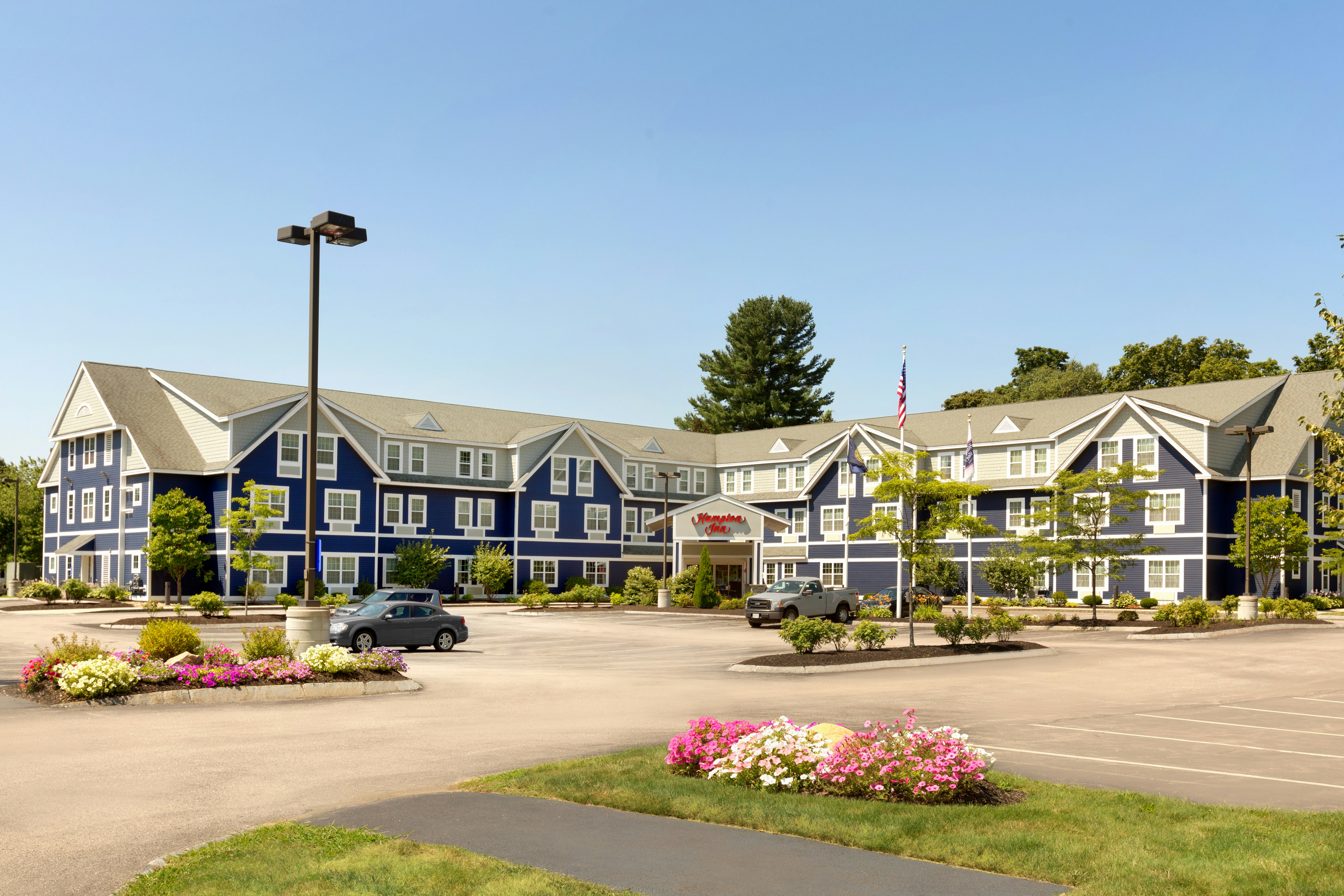 Hampton Inn Dover 53/55