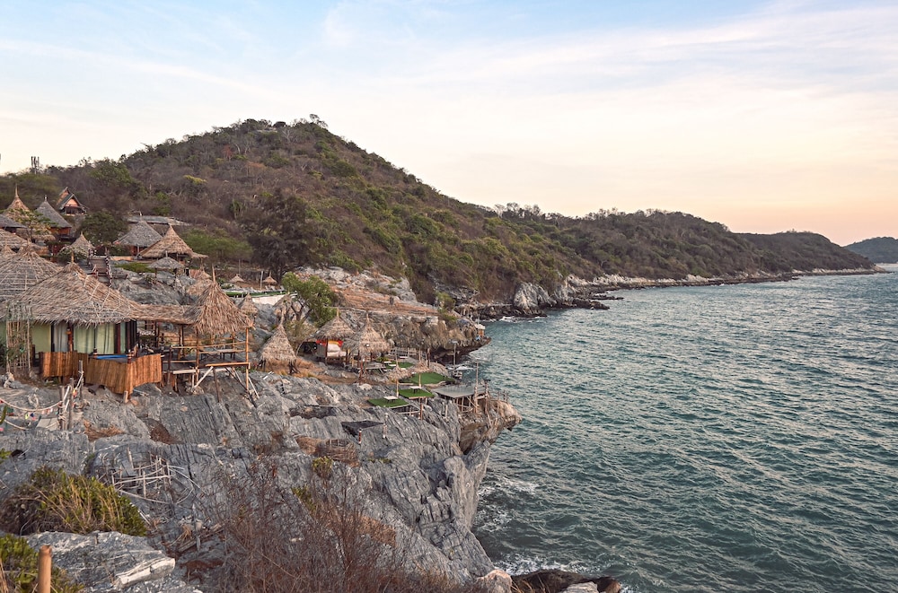 Paree Hut Resort Koh Sichang 33/43