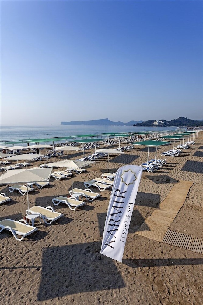 Karmir Resort And Spa Hotel 44/50