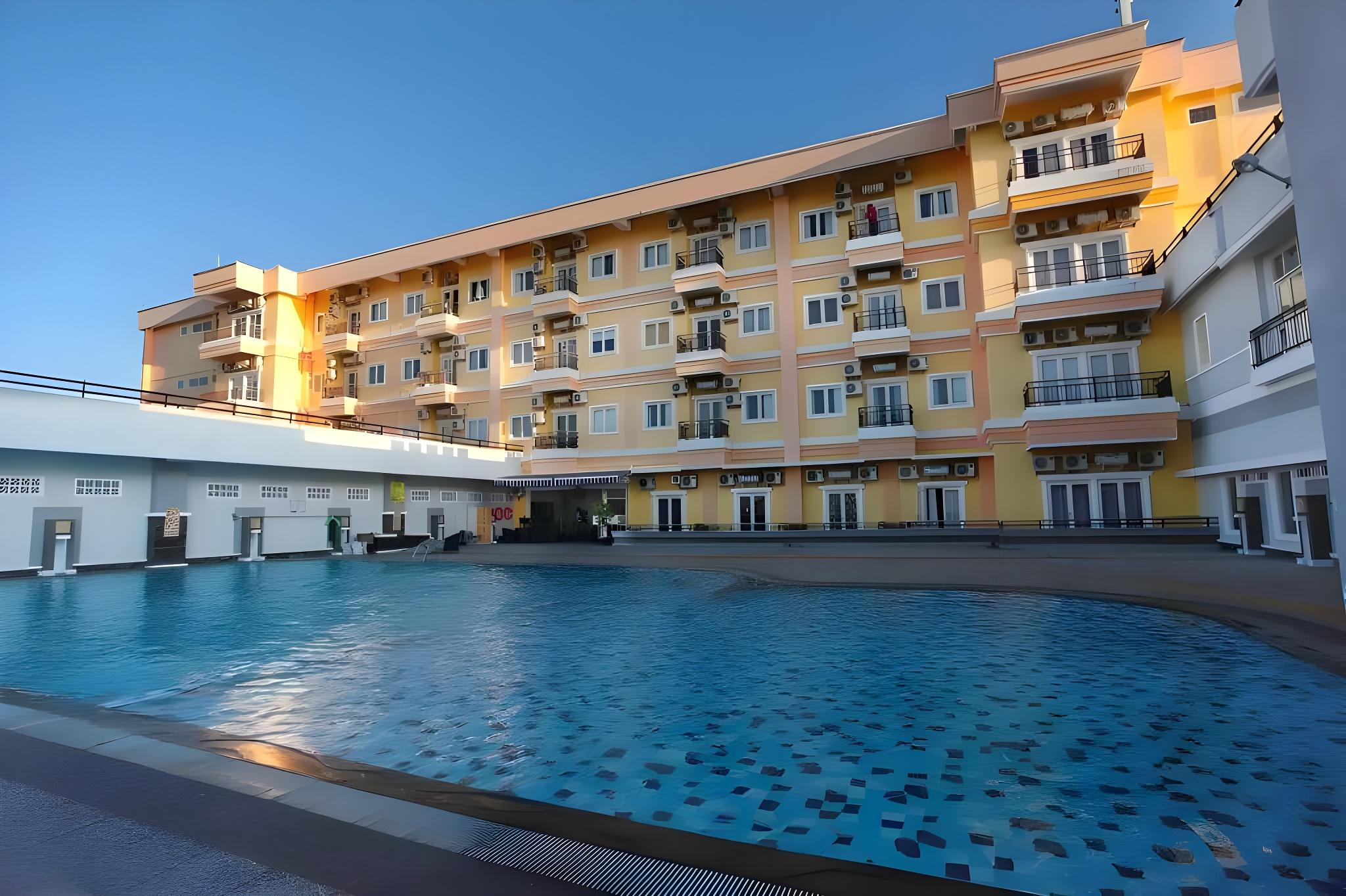 Grand Whiz Megamas Manado 3/39