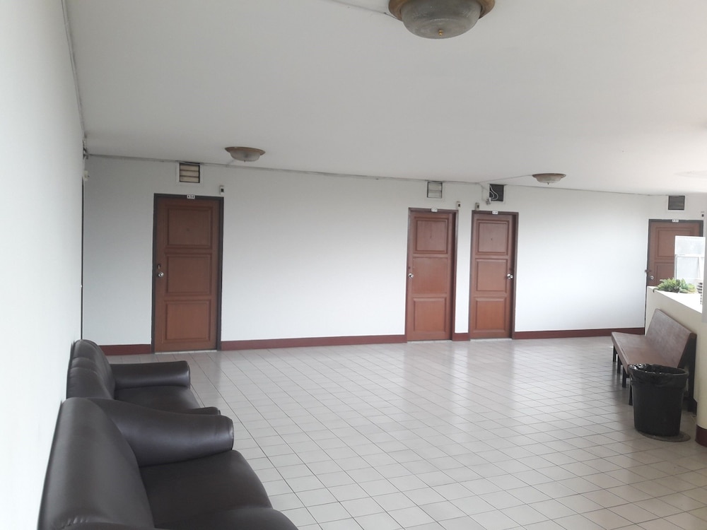 Inter Inn Chiangmai 3/25