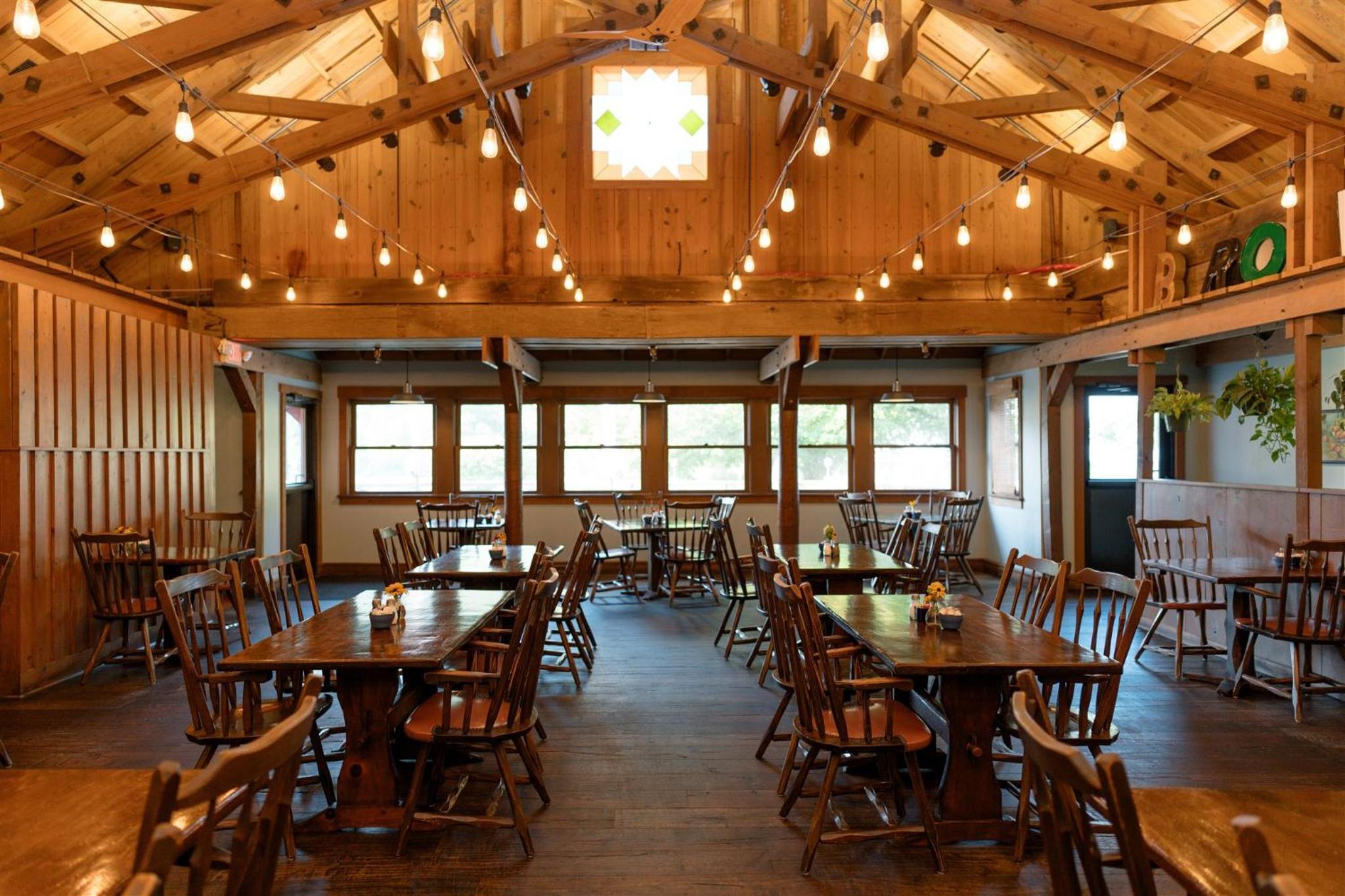 Brown County Inn 33/50
