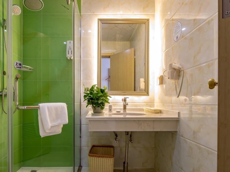 GreenTree Inn Changzhou Zouqu Town Tai fu Times Square Zhenzhong Road Express Hotel 20/23