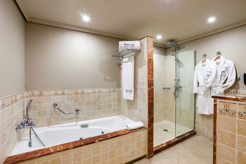 Barcelo Marbella 52/58