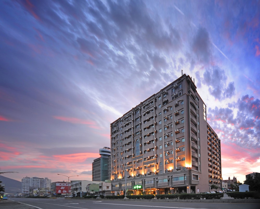 Kenting Holiday Hotel 2/25
