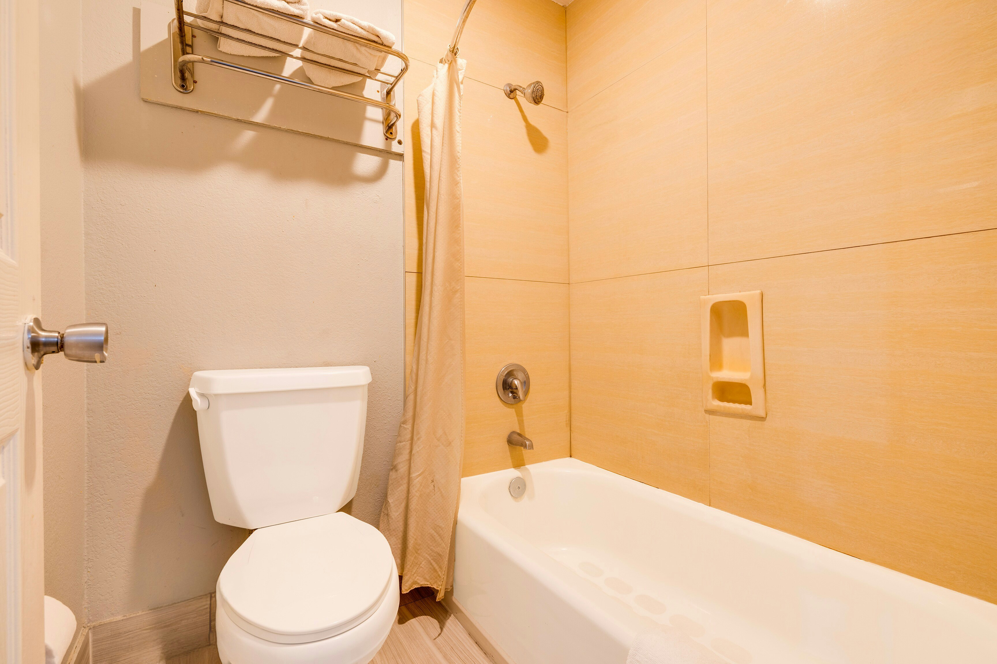 Hotel O Luxury Inn Channelview Baytown I-10 50/56