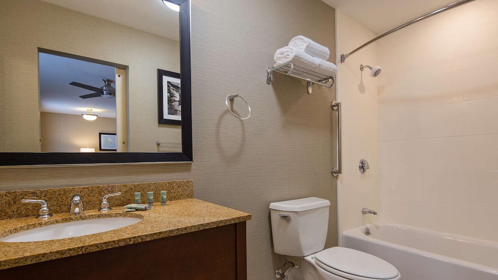 Best Western Acadia Park Inn 10/45