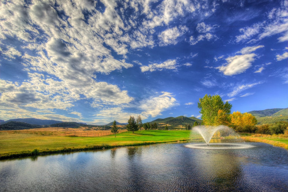 Fairmont Hot Springs Resort 21/54