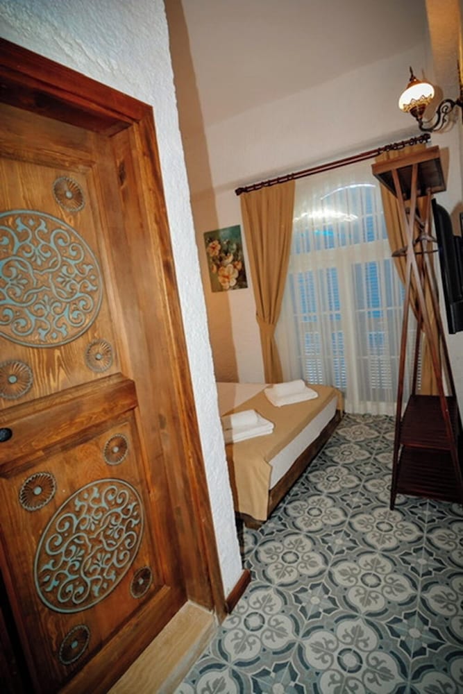 Paribo Alacati 4/8