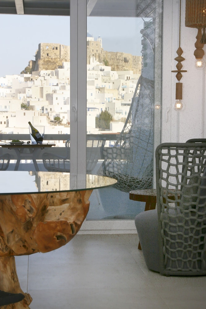 Anatoli Luxury Studios & Suites 26/50