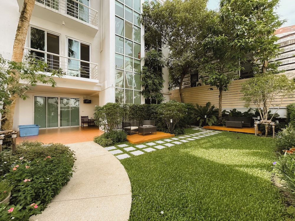 Townhouse PK Garden 53/60
