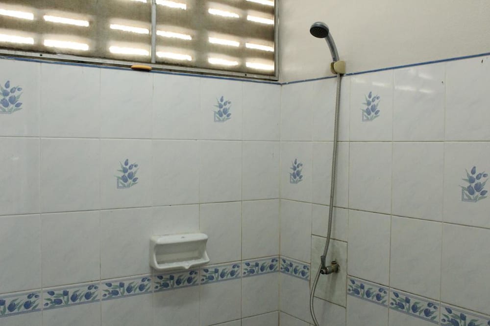 Saeng Chan Apartment 12/22