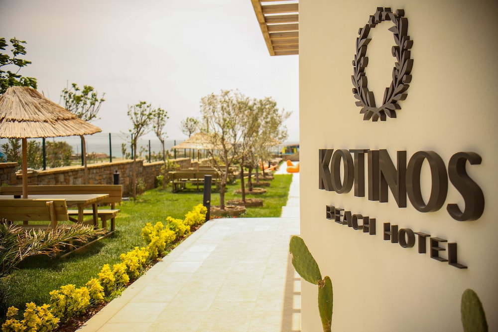 Kotinos Beach Hotel 40/47