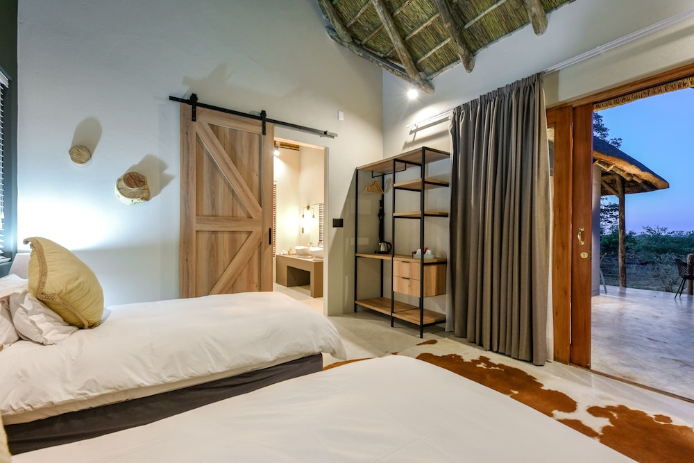Mziki Safari Lodge 29/76