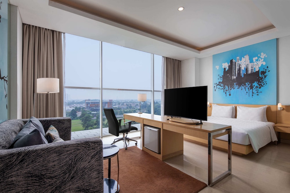 Hotel Santika Bsd City 19/30