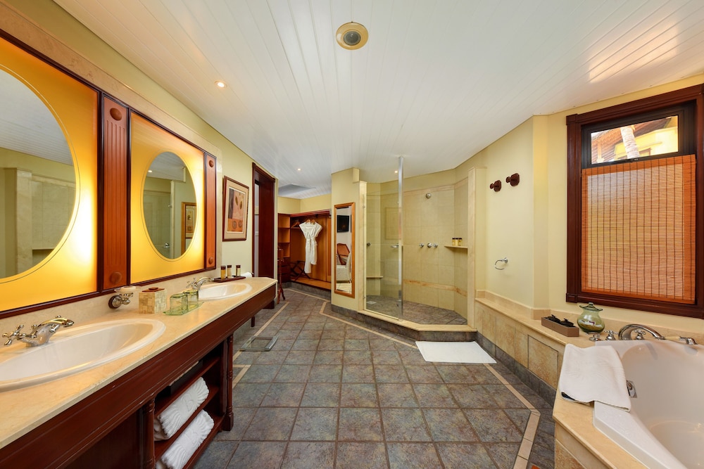 Dinarobin Beachcomber Golf Resort and Spa 39/65