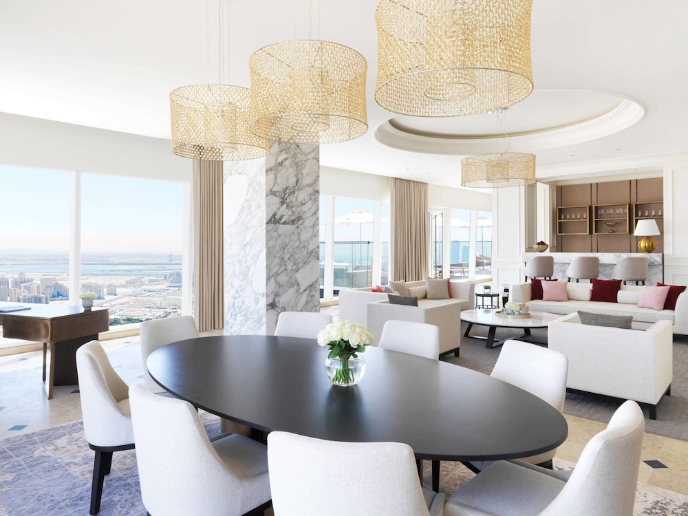 Sofitel Dubai The Obelisk 66/82