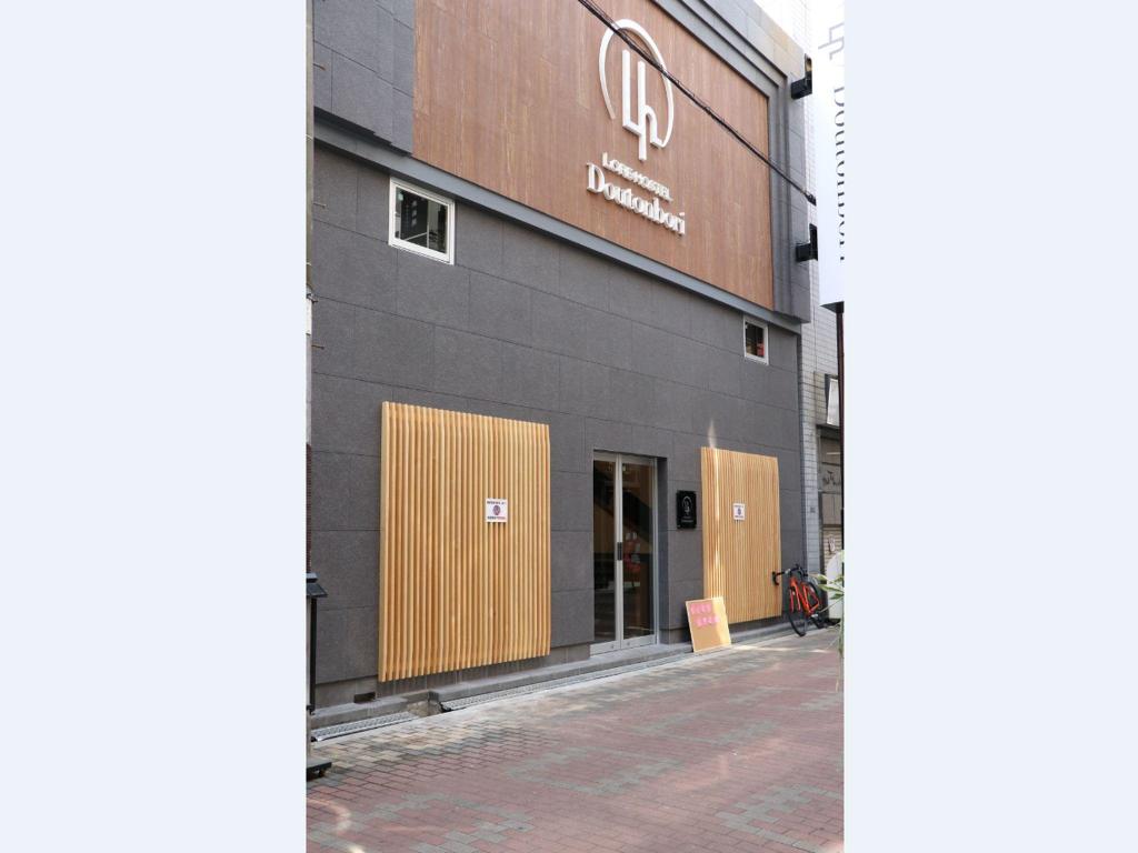 Lore Hostel Doutonbori 5/99