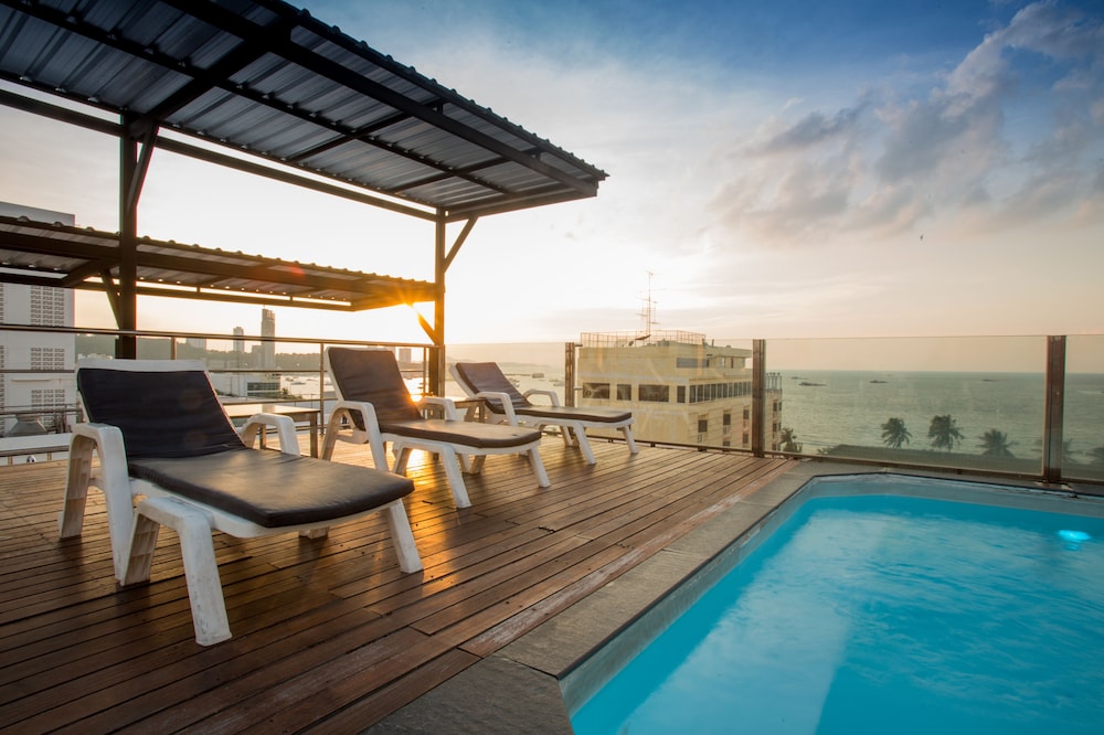 swimming pool spa