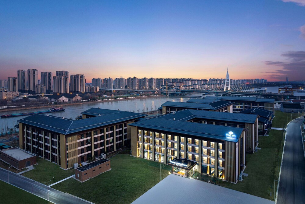 Days Inn by Wyndham Yangzhou Guangling 5/26
