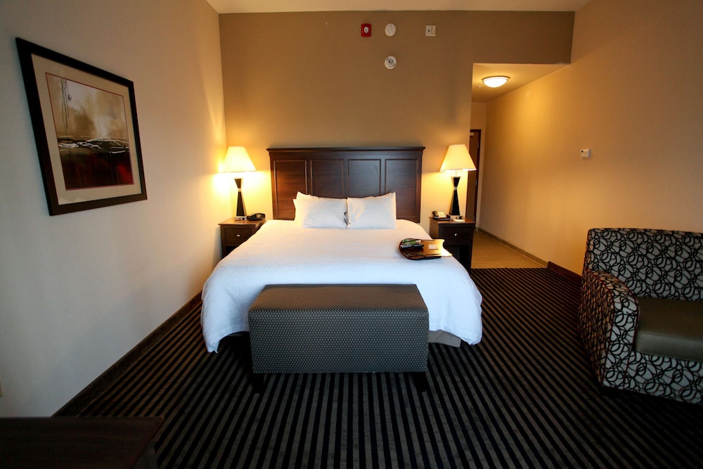 Hampton Inn Atmore 24/52