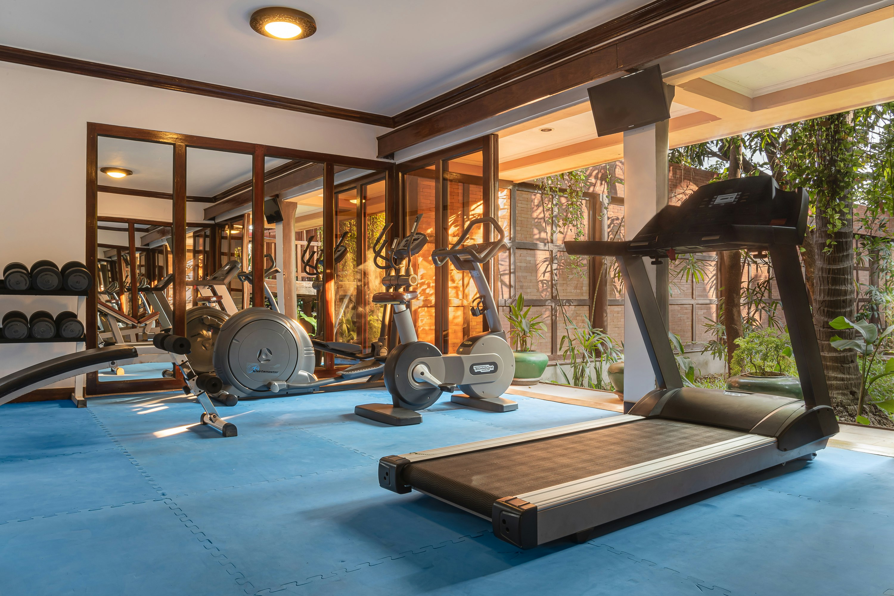Angkor Village Hotel 7/50