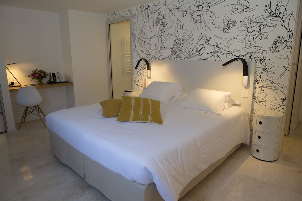 Hotel Alcyon 13/41