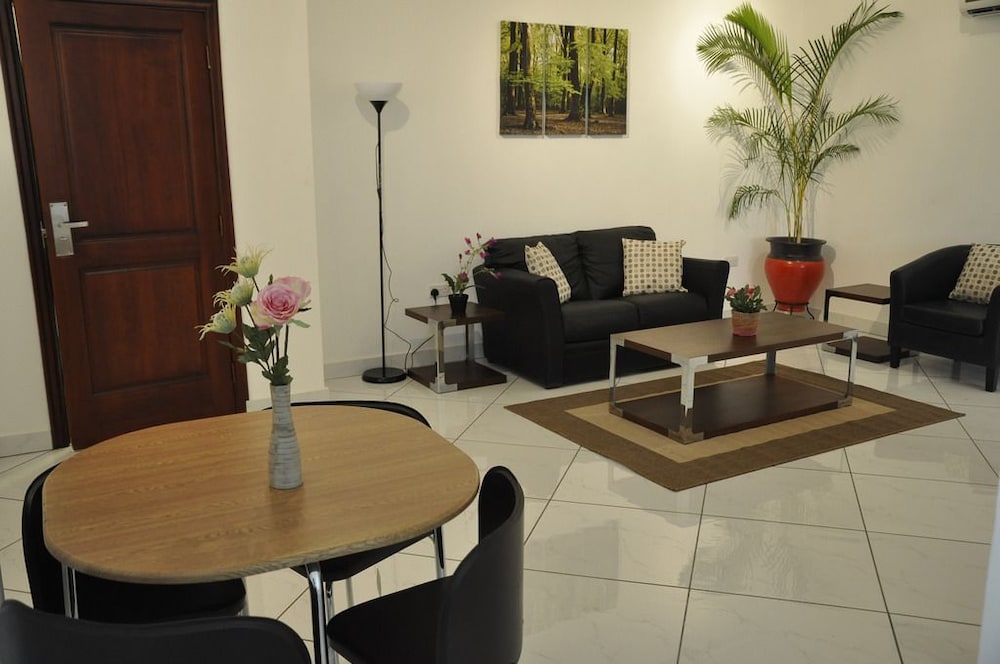 Le Suites Serviced Apartments 21/26