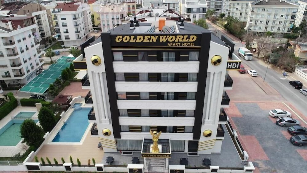 Golden World Suite Hotel 1/35