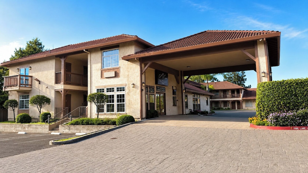 The Miramar Inn and Suites 39/50