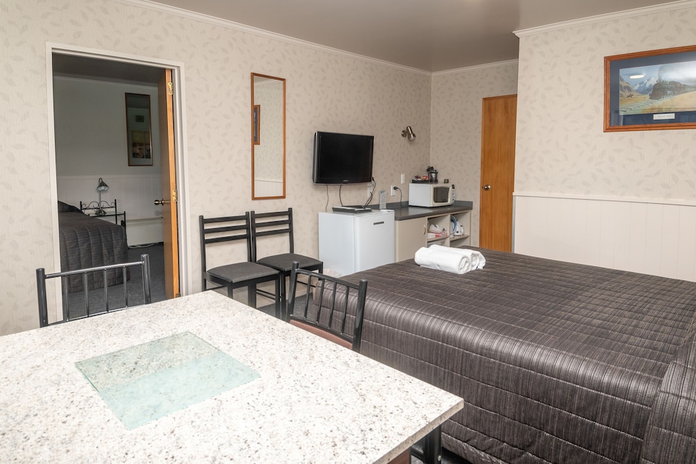 Te Anau Top 10 Holiday Park 30/58