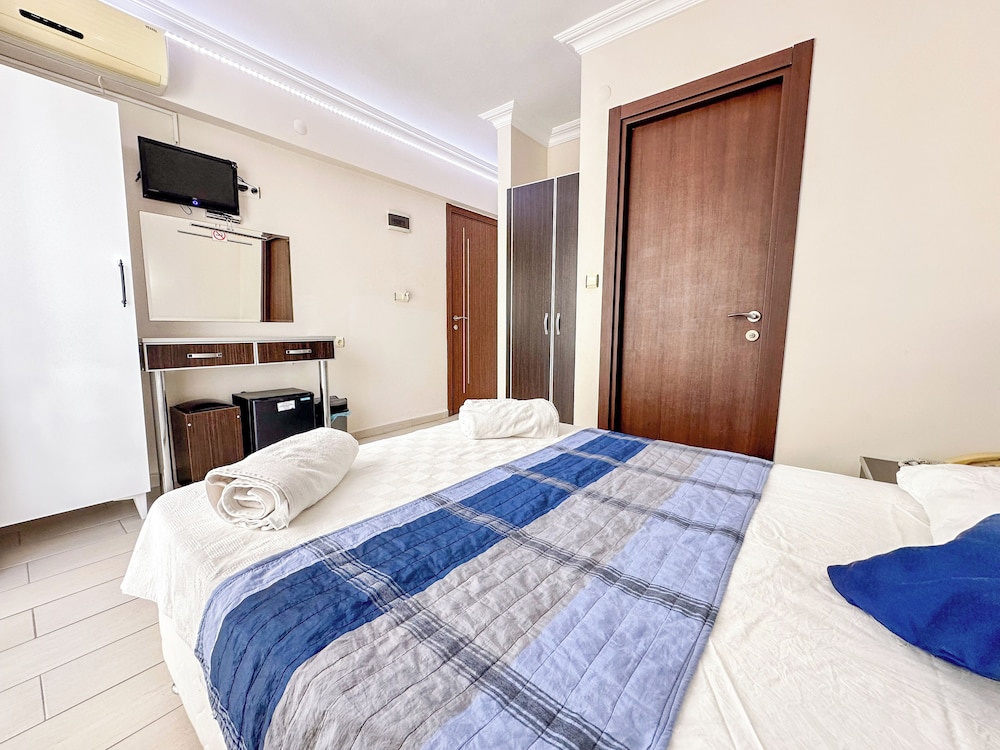 Aristo Hotel 20/55