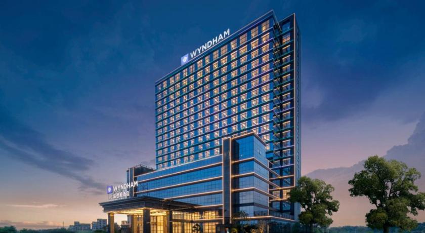 Wyndham Huazhou South 4/41