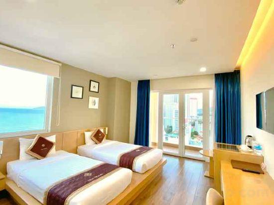 Senior, Double or Twin Bed, Sea View, Balcony