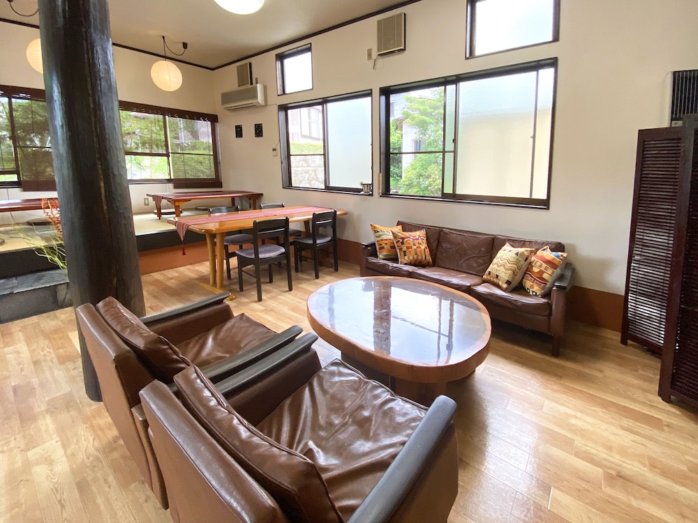 Hasuwa Inn 30/50