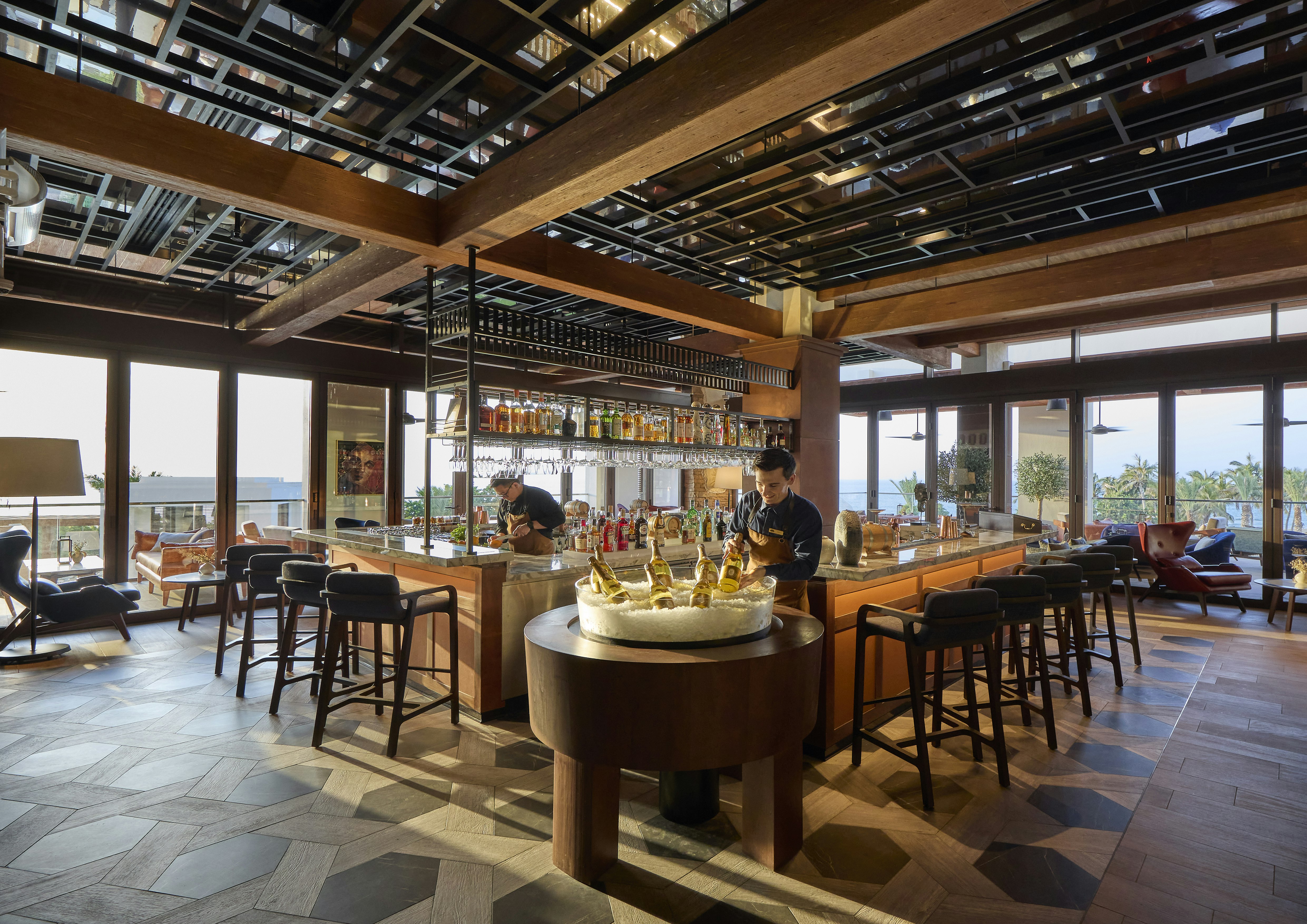 Mandarin Oriental, Muscat 97/117