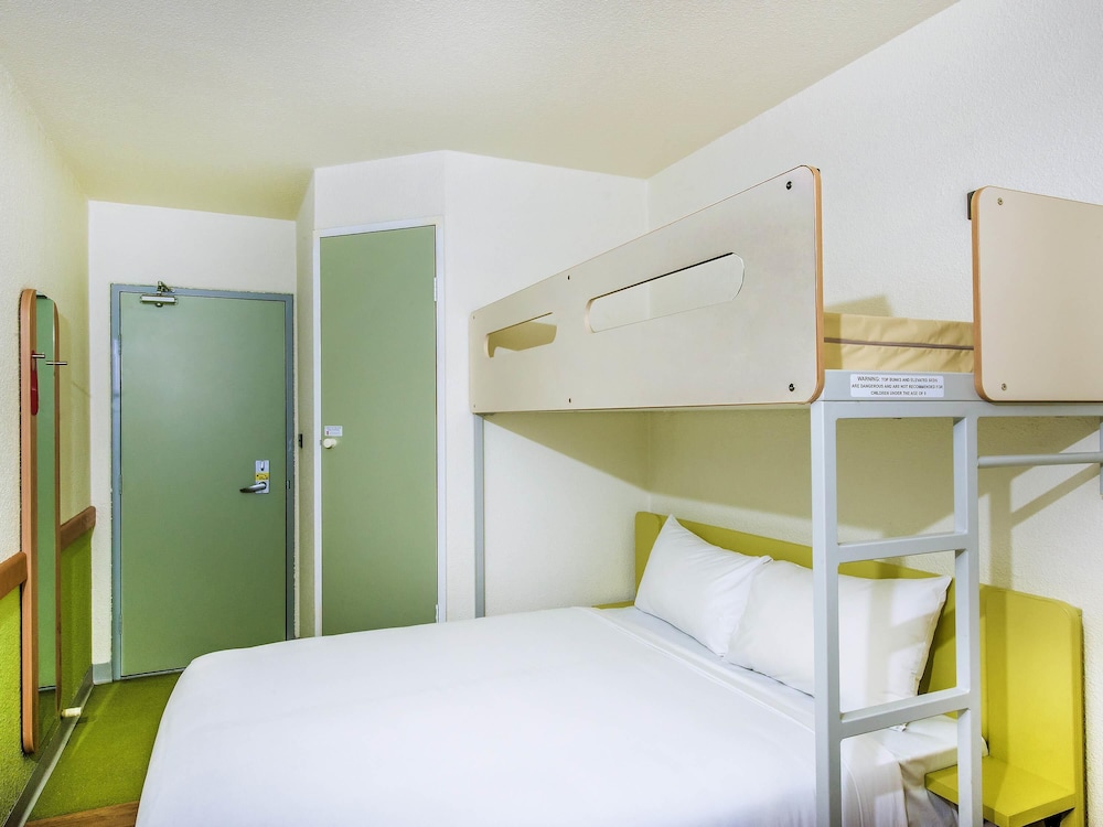Ibis Budget Fawkner 34/51