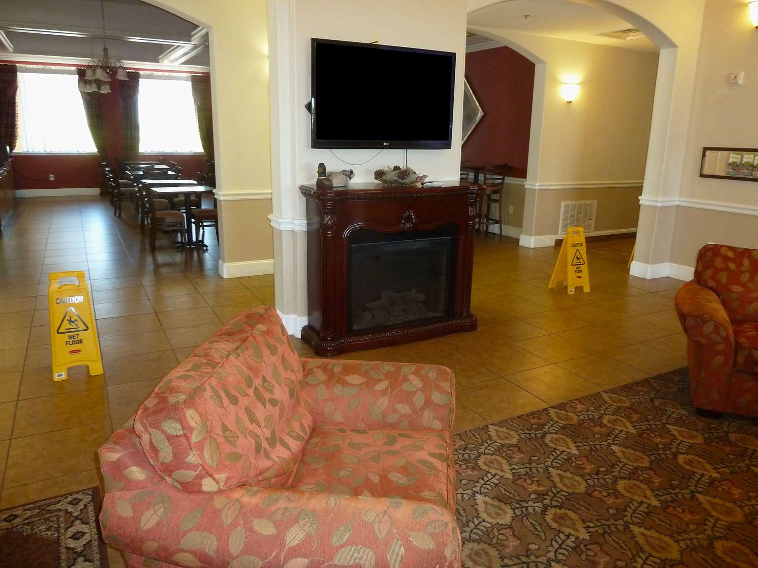 Americas Best Value Inn Suites Gun Barrel City 36/57