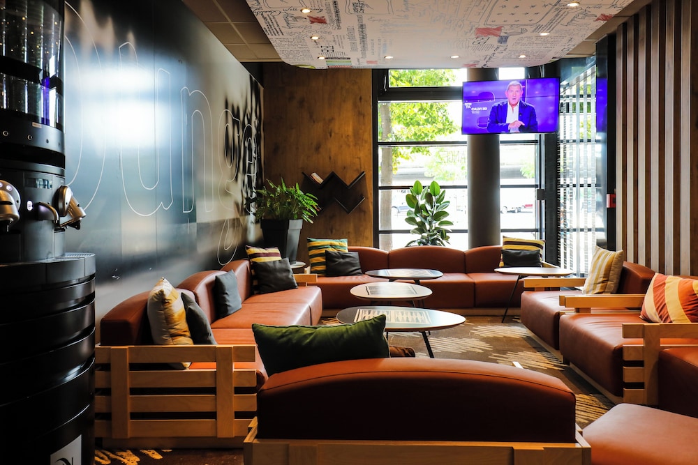 Ibis Paris Porte De Clichy Centre 54/71